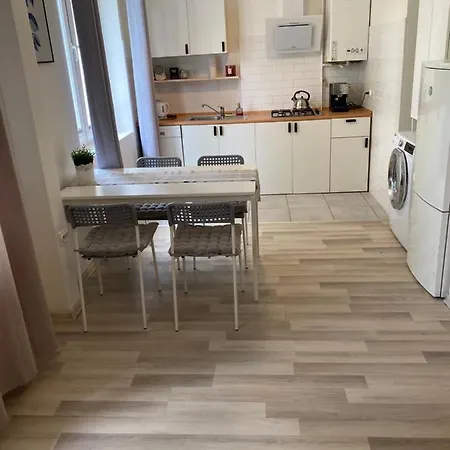 Molo Family Apartament * Σόποτ